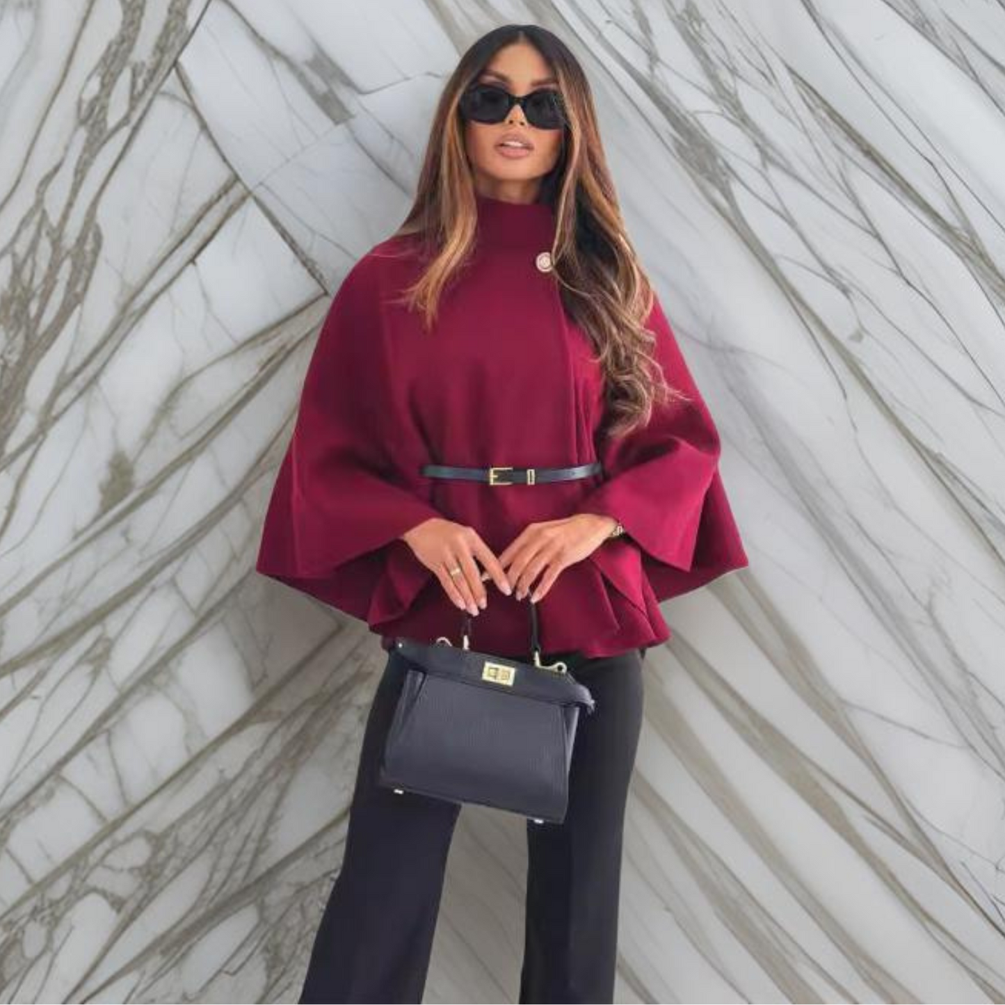 Fiorella™ | Modern poncho med bälte
