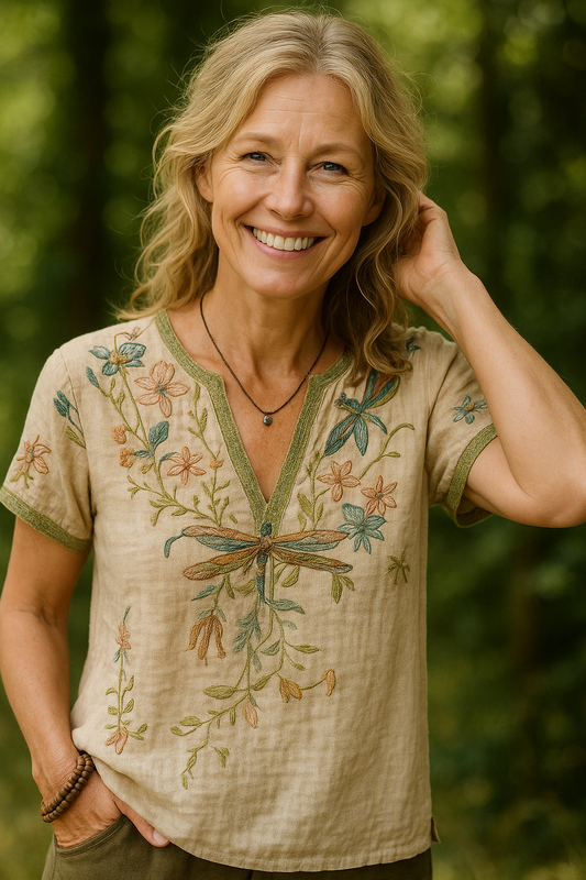 Vintage-inspirerad Blus med Blommönster