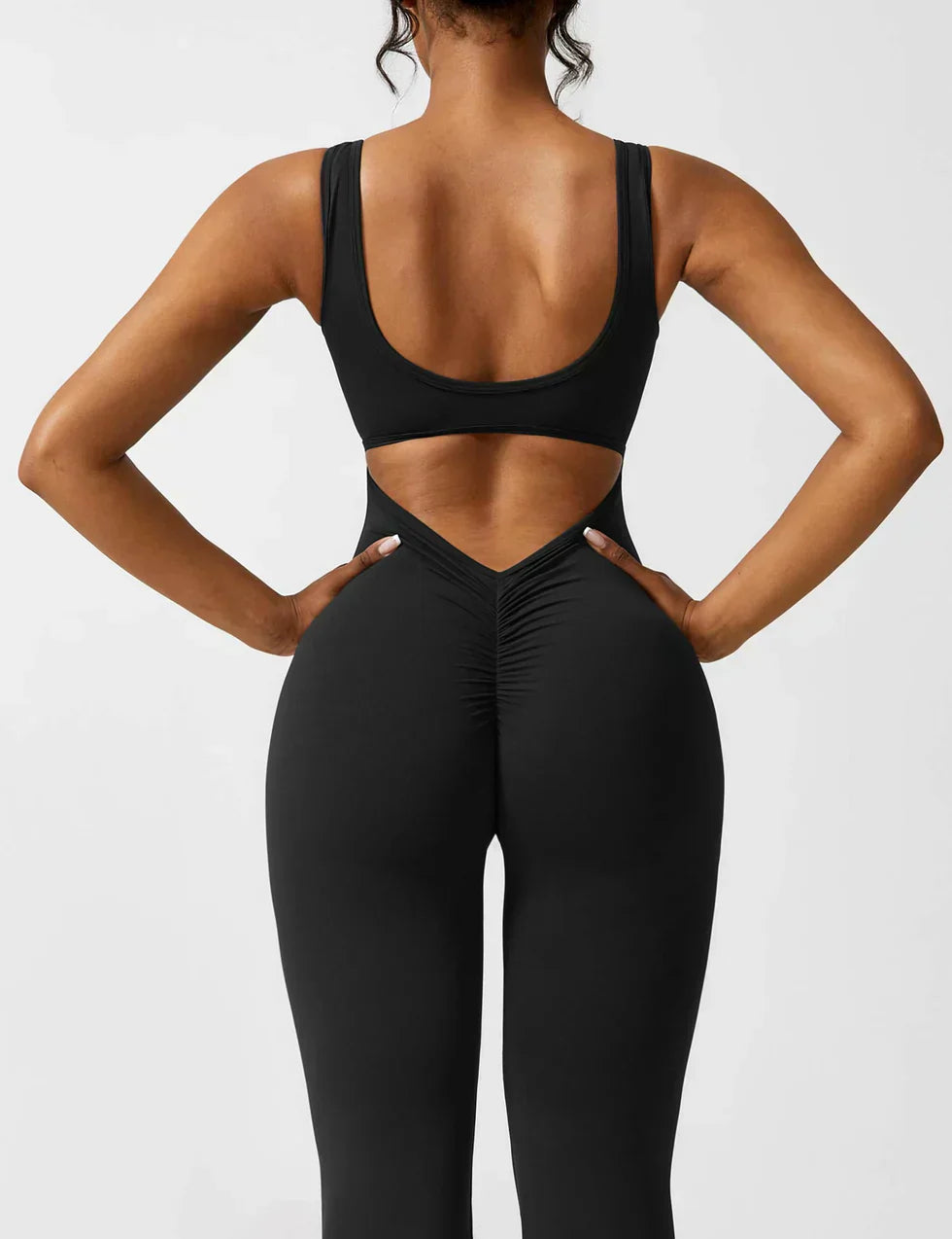 Elina™ | Jumpsuit med V-rygg