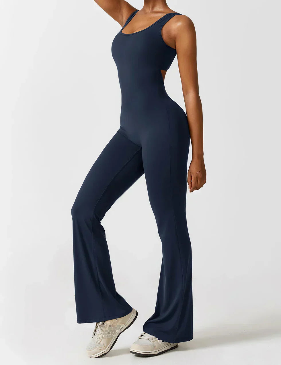 Elina™ | Jumpsuit med V-rygg
