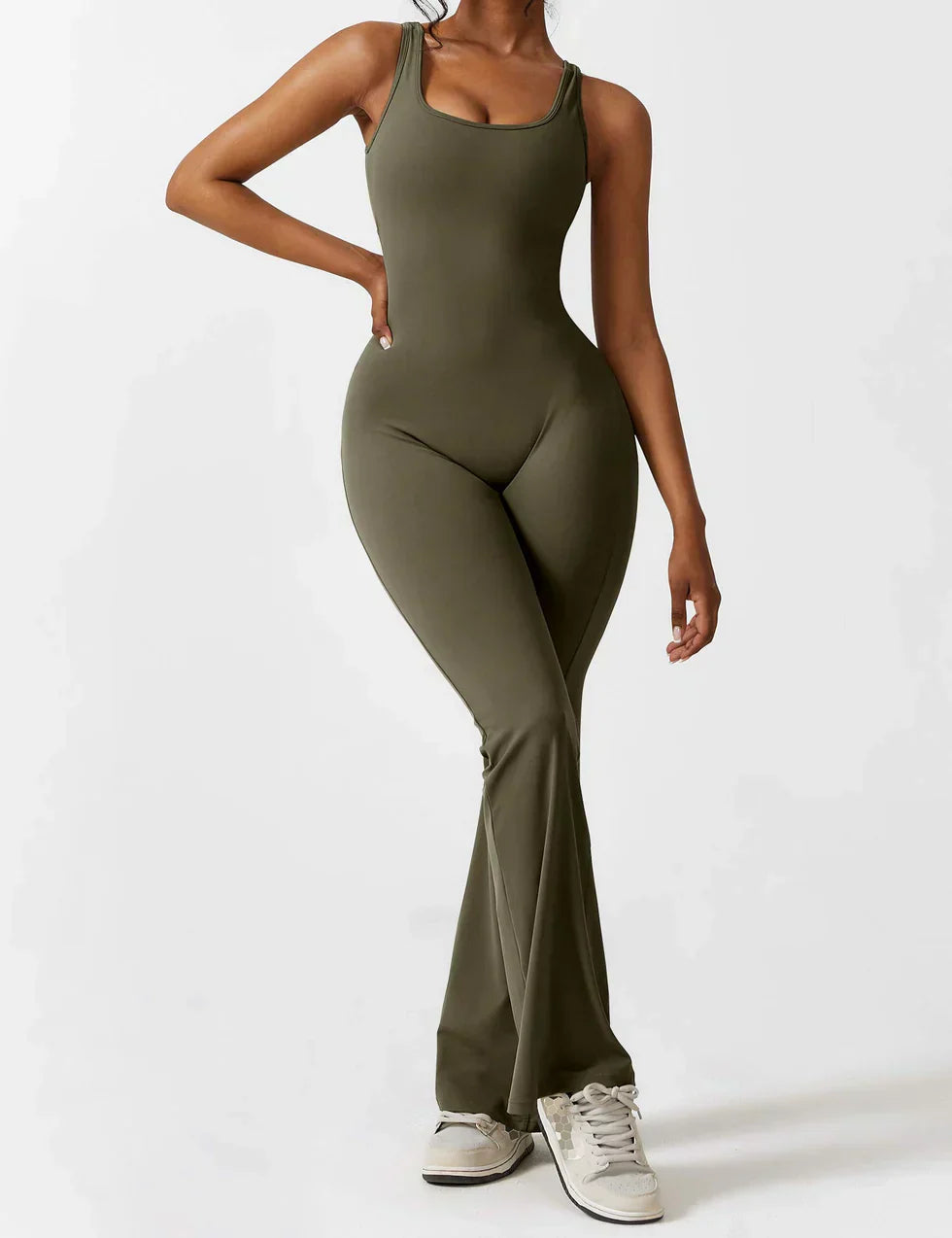 Elina™ | Jumpsuit med V-rygg